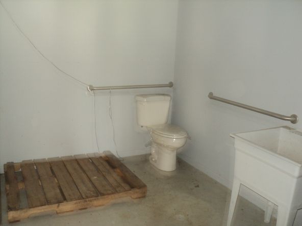 8673 State Highway 34 S, Quinlan, TX 75474